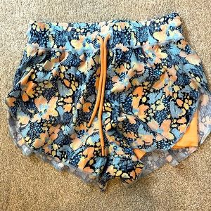 Madeline moves collab with senita workout shorts